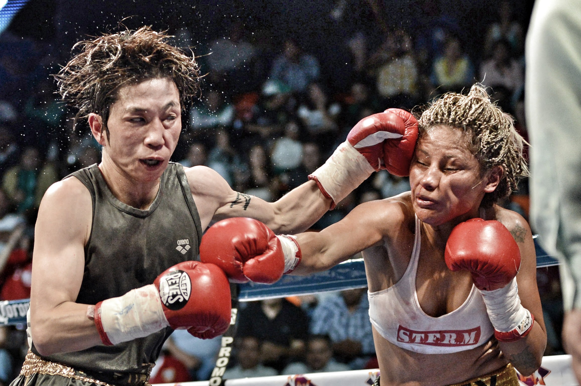 Playa del Carmen will host the "First Woman's Boxing Convention.