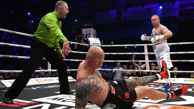 Lukasz Rozanski KOs Artur Szpilka For WBC International Bridger Title | Boxen247.com